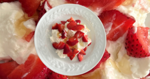 yogurt & strawberries